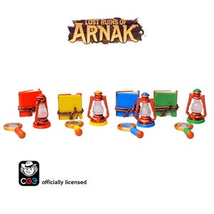 Puede incluir: Un conjunto de piezas de juego de "Lost Ruins of Arnak". El conjunto incluye linternas coloridas, lupas y libros en rojo, amarillo, azul y verde. El logotipo del juego está en la parte superior.