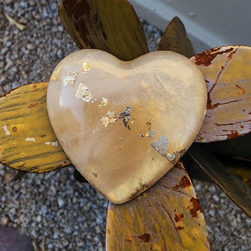 Forme de coeur - Commémoration personnalisée avec la fourrure ou les cendres de votre animal de compagnie - Câlin de poche - Peut ajouter une urne magnétique pour animal de compagnie / Crémation / Souvenir / Cendre de coeur