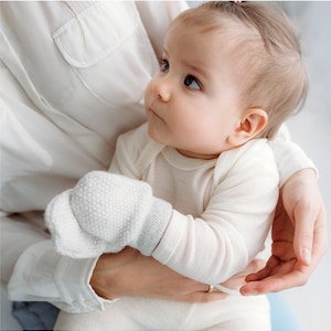 Warm two-layer Knitted Merino Wool Mittens for Baby - Cozy & Gentle for Delicate Skin - Newborn Gloves
