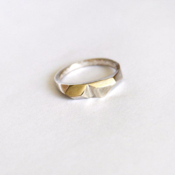 Modern Abstract Geometric Ring