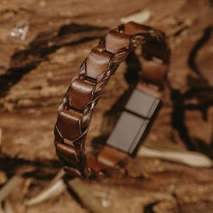 Men&#39;s Braided Leather Bracelet – Handmade Rustic Cuff – Brown Leather Wristband – Gift for Him –  Stylish Men&#39;s Jewelry