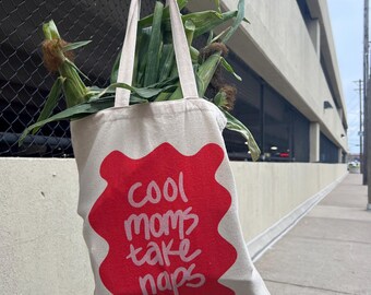 Tote bag for cool moms club canvas tote bag cute tote for first time mom new mom gift fun mothers day gift for stylish nap-loving mama