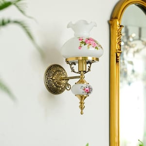 Vintage Brass Wall Sconce: Frosted Floral Glass Shade, Victorian Light