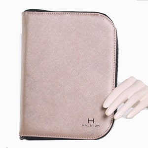 Halston jewelry hotsell travel