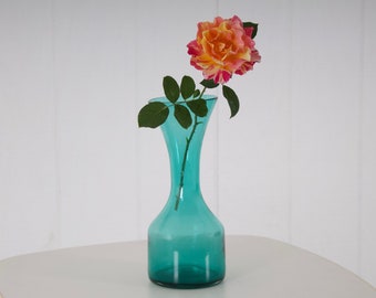 vintage BLENKO surf green tapered hourglass organic art glass vase 1950s mid century modern Winslow Anderson acid etched signature