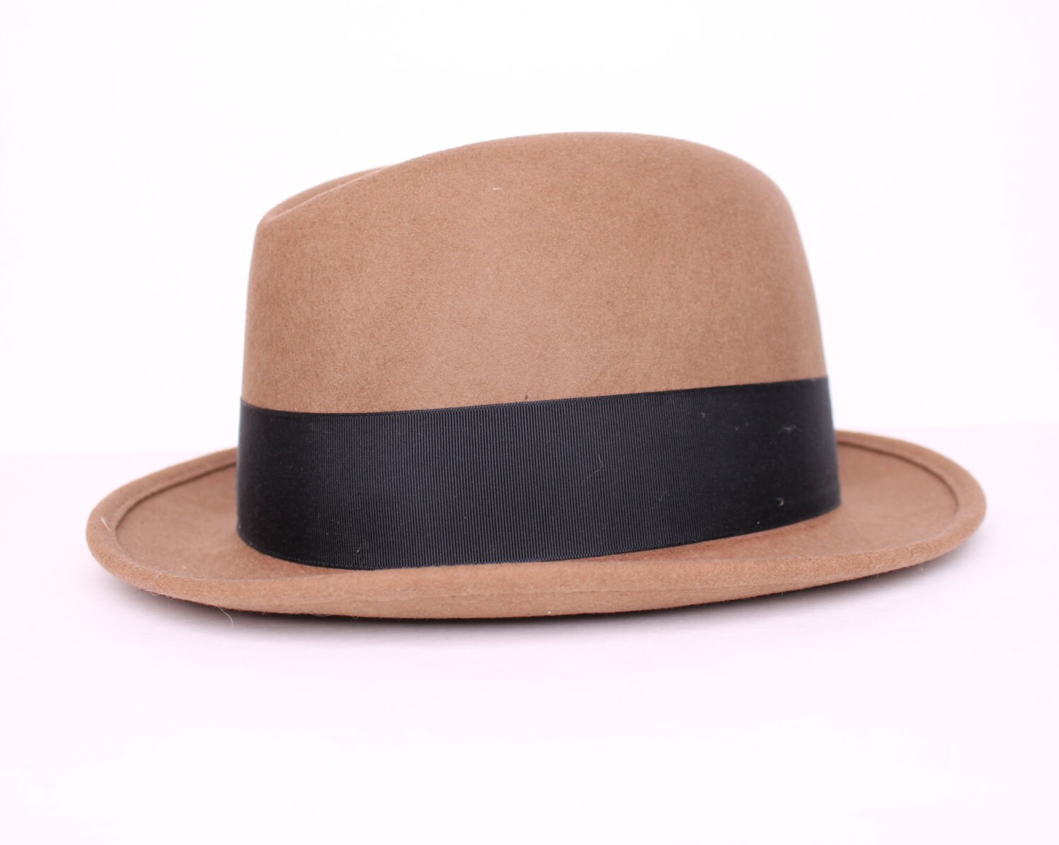Vintage 1950s Fedora Hat Tan Felt Red 
