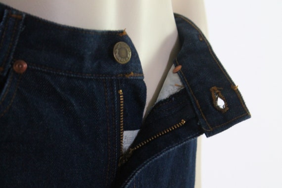 vintage 70s high waist jeans dark blue denim rock… - image 9