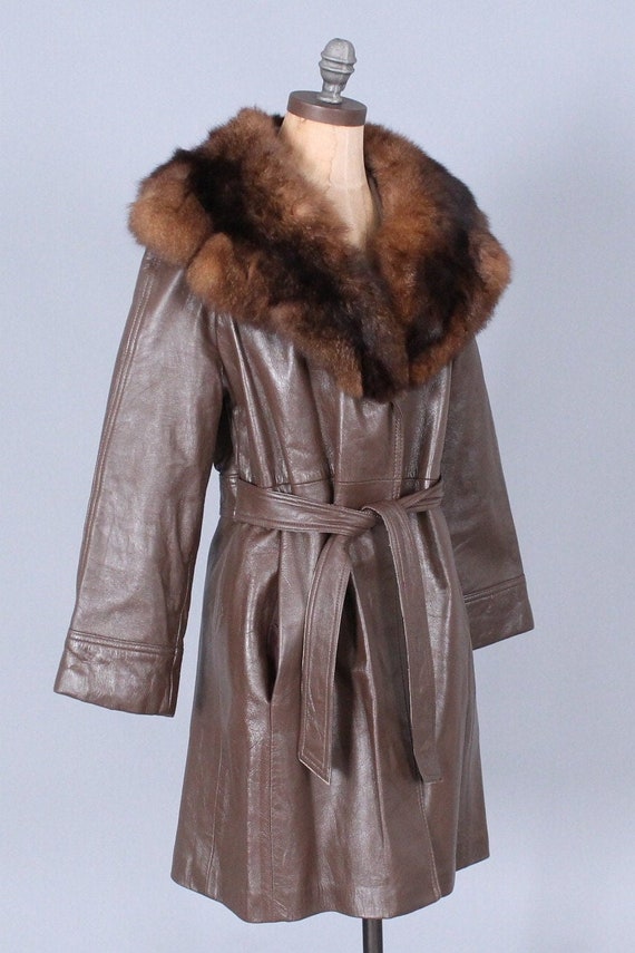 vintage brown leather & plush fur collar trench c… - image 1
