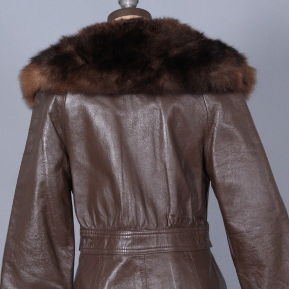 vintage brown leather & plush fur collar trench c… - image 8