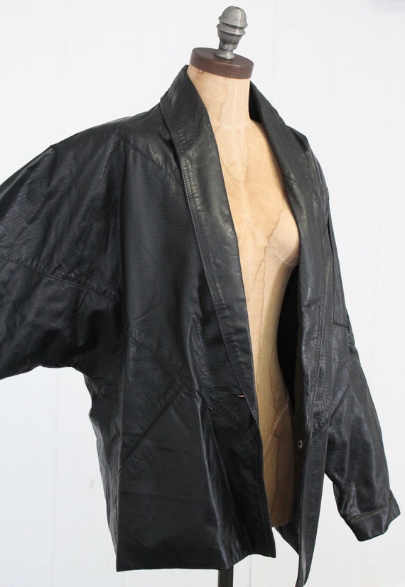 1980s batwing leather jacket snakeskin print over… - image 5