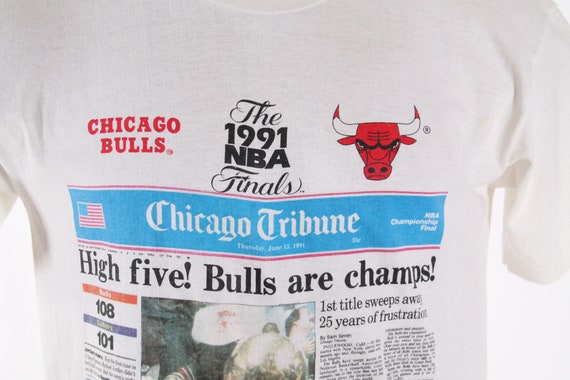 1990s Chicago BULLS T Shirt L Vintage Michael Jordan 1991 1990s Chicago BULLS T Shirt L Vintage Michael Jordan 1991