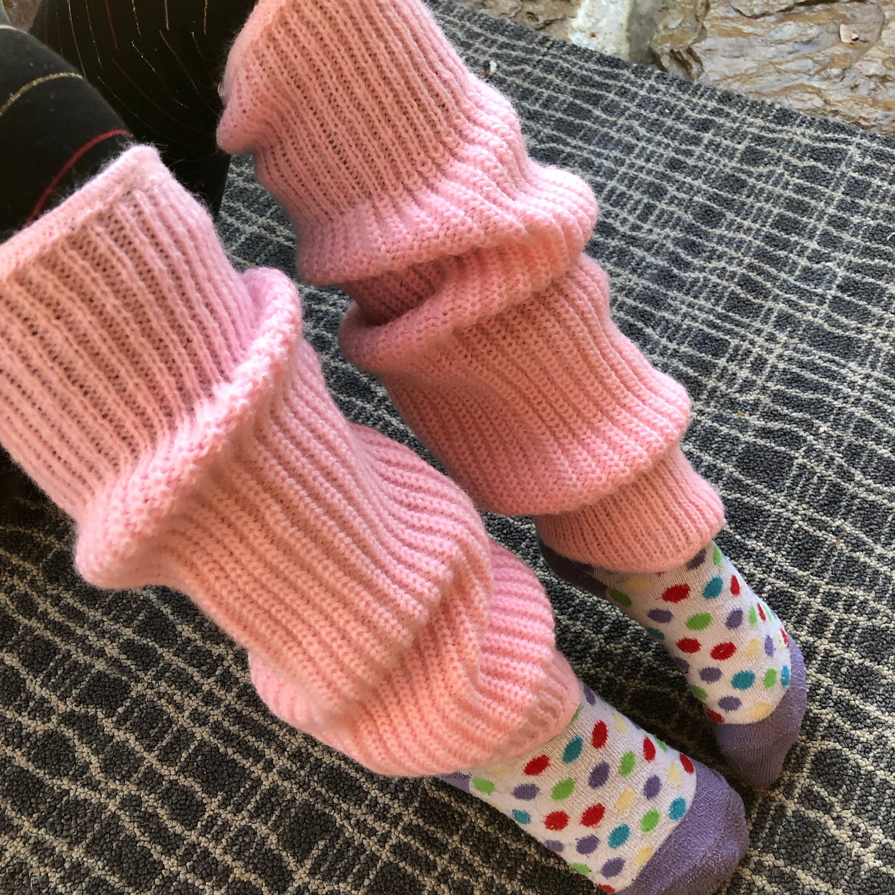 vintage 80s 90s pink leg warmers hand knit crochet athletic Etsy