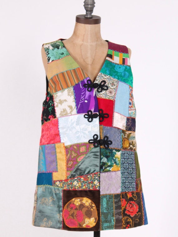 1970s patchwork + embroidered vest crazy quilt mi… - image 2