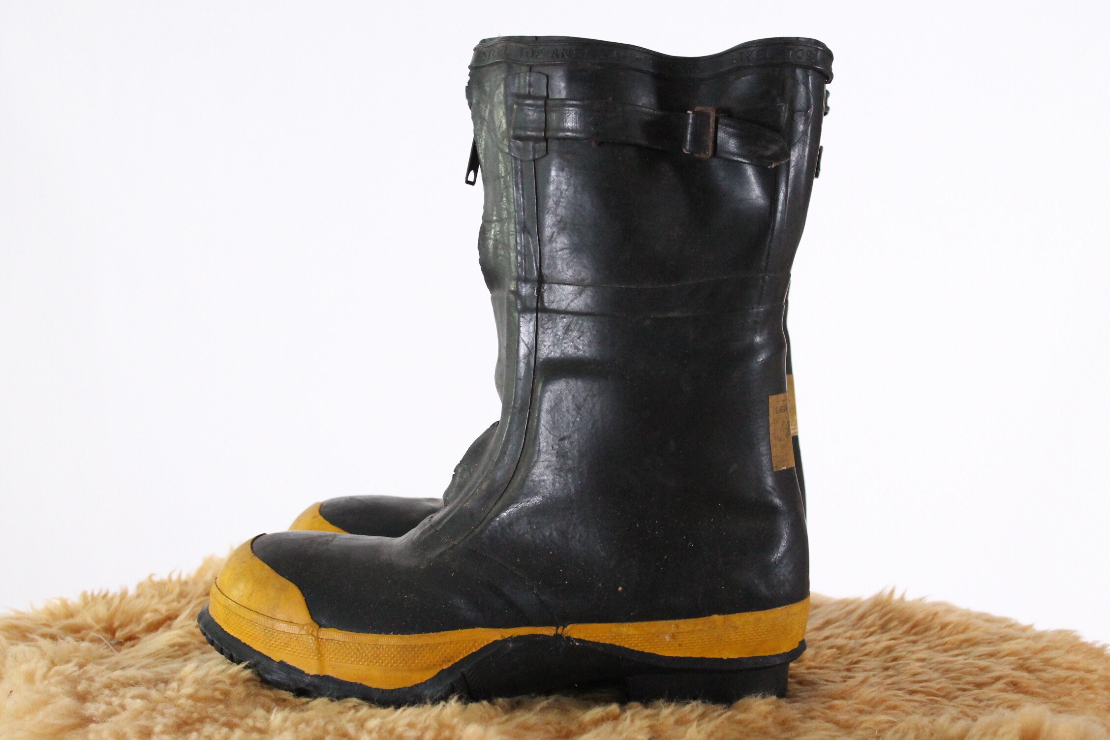 Servus fire deals boots