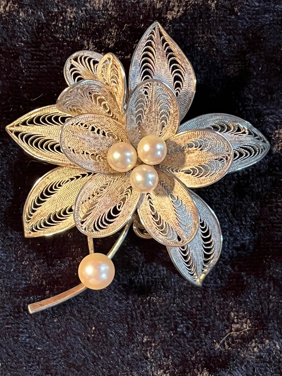 Vintage Silver Fillagree Pin with Pearls - image 1