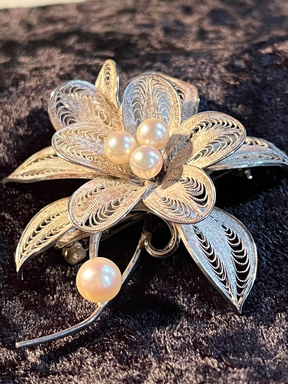 Vintage Silver Fillagree Pin with Pearls - image 3