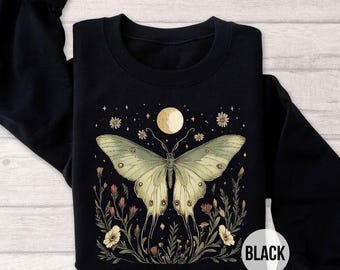 Luna Moth Sweatshirt – Moon Phase Botanical Crewneck – Mystical Moth and Floral Pullover – Witchy Nature Cottagecore Aesthetic Top –Cozy Top