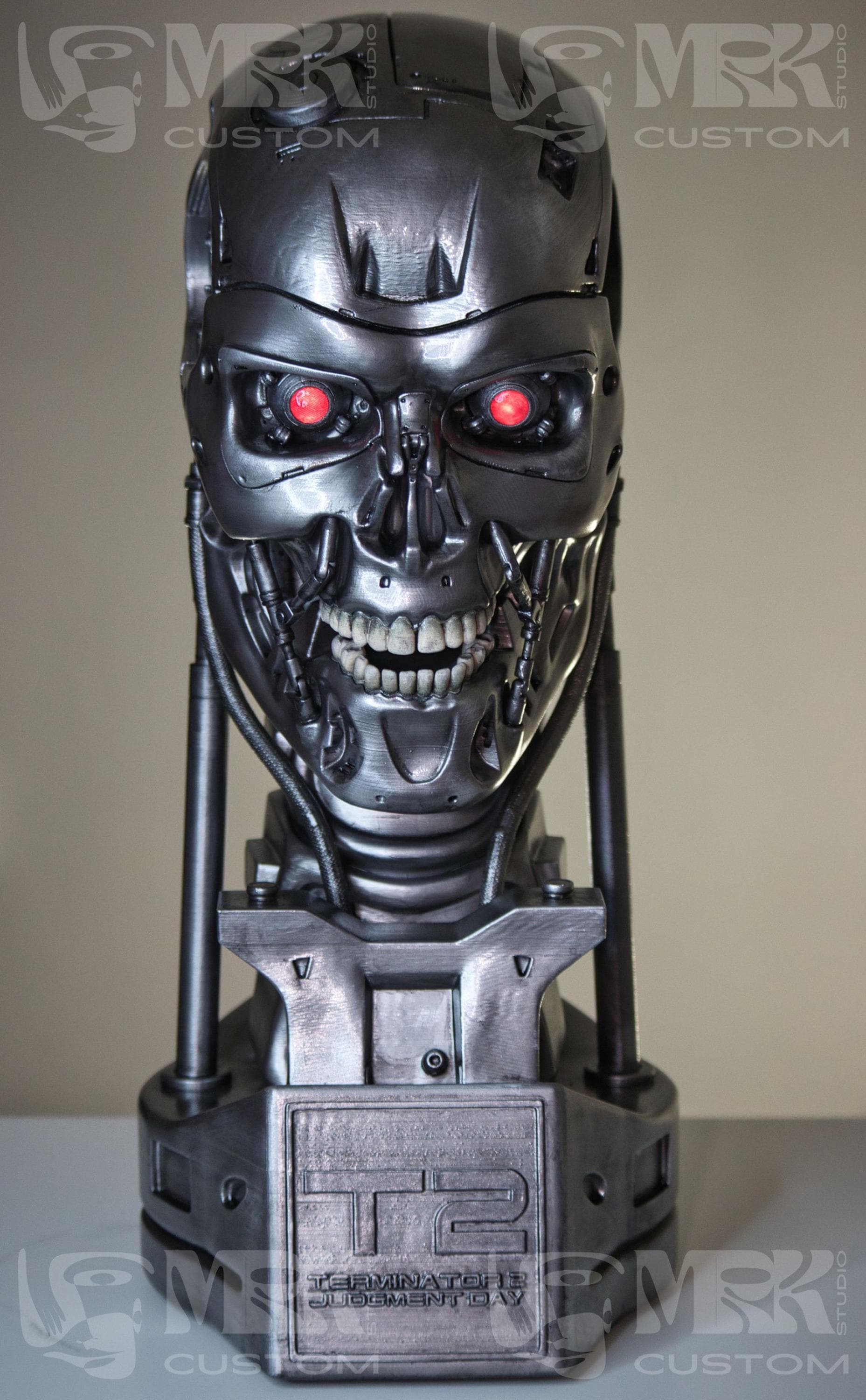 【希少品】T-800 ENDSKULL PROP REPLICA 1/1スケール Terminator T-800 Head 1:1 Scale Bust (US Version) - Etsy
