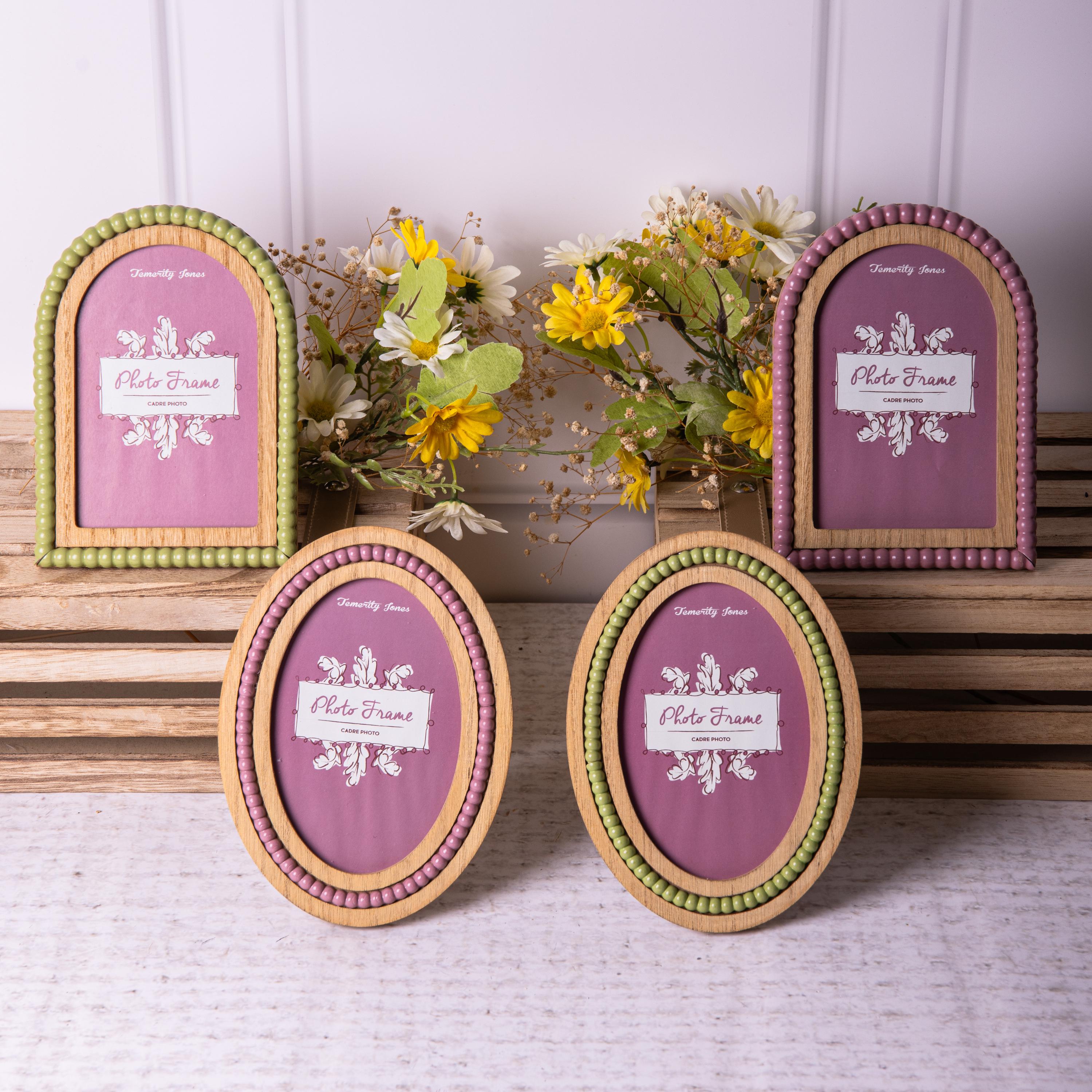 Pink Green Wooden Arch/Oval Bobbin Freestanding Vintage Photo Picture Frames 4x6