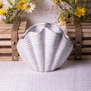 White Shell Vase Ceramic Stone Ribbed Large Flower Coastal Seashell Decor