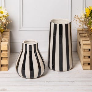 Black & White Striped Tall / Round Ceramic Glazed Flower Vases