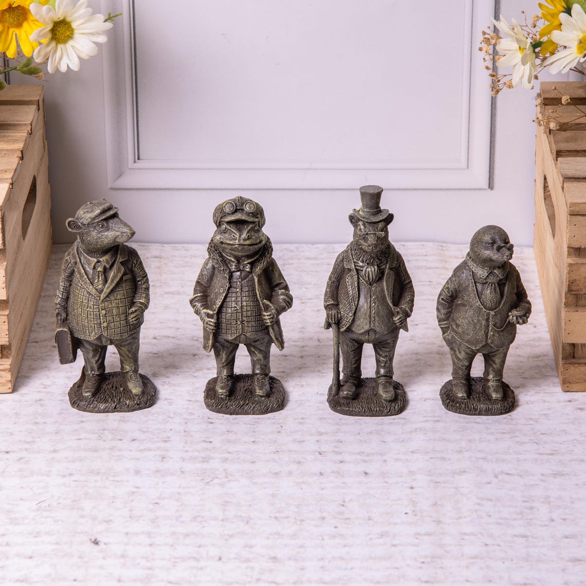 Set 4 Wind in the Willows Garden Outdoor Ornament Figures Ratty Mole ...