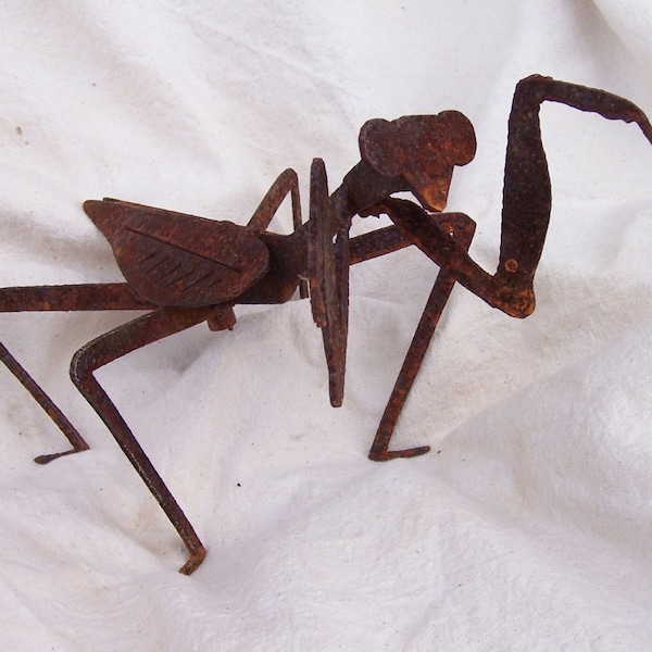 Metal Praying Mantis, great insect to have in your garden