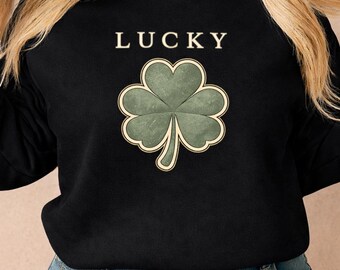 St. Patrick's Day camouflage png, trendy western retro png, shirtontwerpen voor St. Patrick's Day, klavertje vier png, St. Patrick's Day camouflage, varsity png-ontwerpen