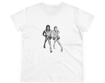 It Girl Aesthetic T-Shirt, Trendy Graphic Tee Women, Minimalist Fashion Shirt, Cool Girl Outfit, Streetwear Tee, Y2K Aesthetic Top