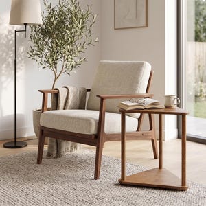 Dreieckiger Beistelltisch aus Massivholz mit Ablage, moderner Sofa-Beistelltisch, organisch geformter Akzenttisch für kleine Räume Bild 4