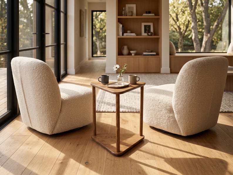 Dreieckiger Beistelltisch aus Massivholz mit Ablage, moderner Sofa-Beistelltisch, organisch geformter Akzenttisch für kleine Räume Bild 2