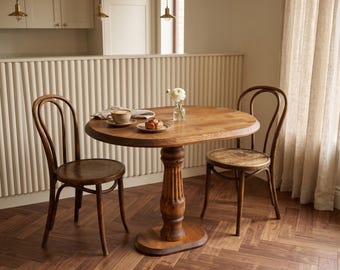 Oval Pedestal Dining Table, Solid Wood Kitchen Table for 2-4, Handmade Farmhouse Breakfast Table, Custom Small Dining Table