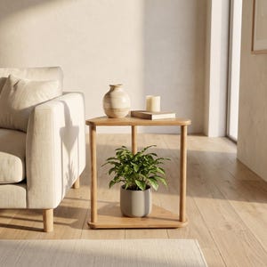 Dreieckiger Beistelltisch aus Massivholz mit Ablage, moderner Sofa-Beistelltisch, organisch geformter Akzenttisch für kleine Räume Bild 8