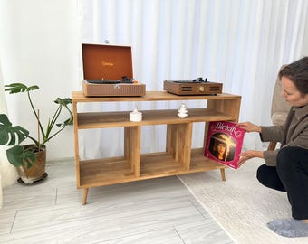 Massief eikenhouten platenspelerstandaard met vinyl opberger – handgemaakte houten platenspelerconsole | MCM-platenkast, halverwege de eeuw, vinylplatenhouder