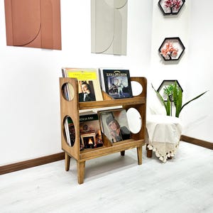 Mid Century Record Player Stand with Vinyl Storage, Retro Solid Wood Turntable Console Cabinet | Vintage Vinyl Record Holder Media Furniture