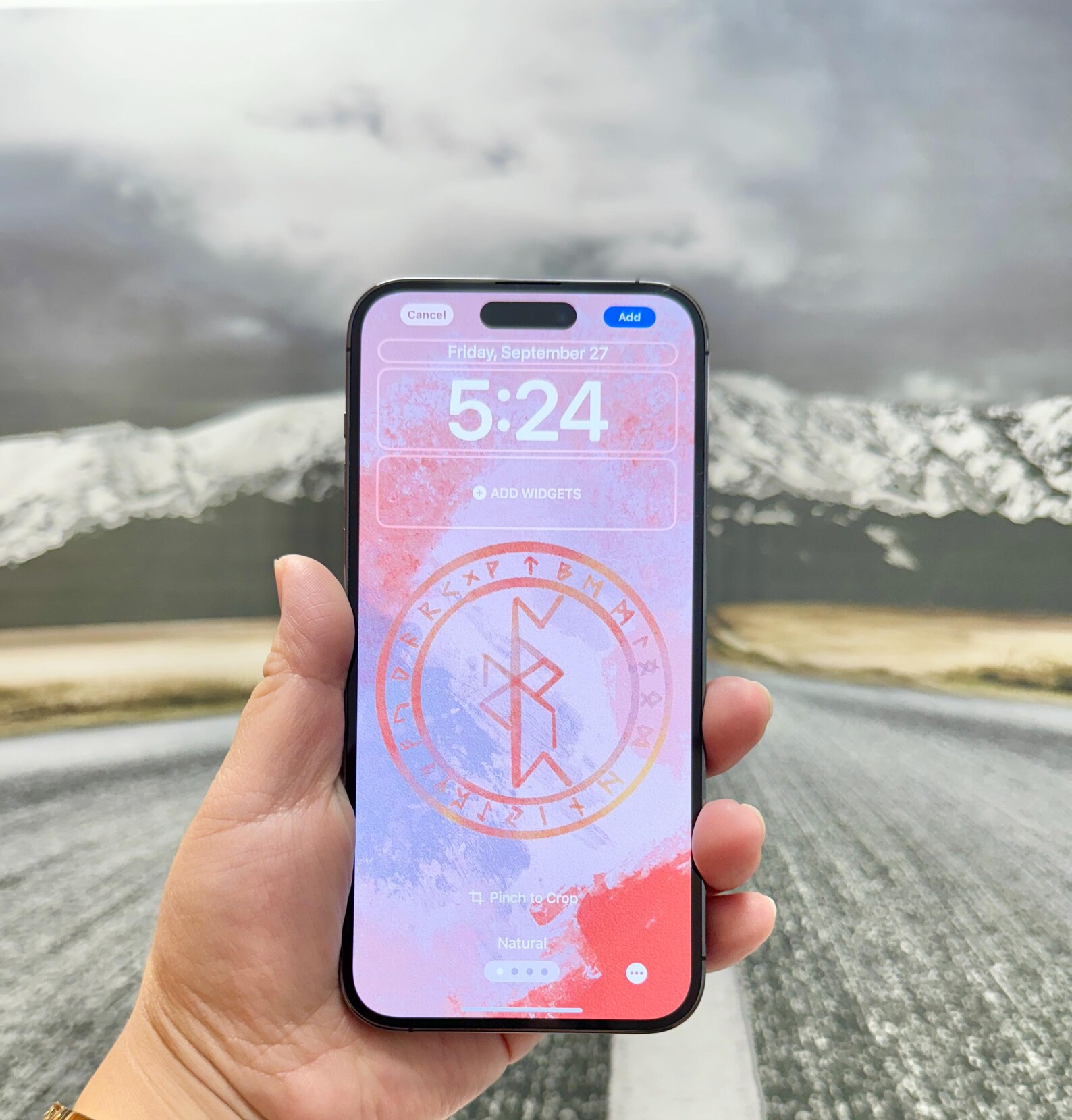 Good Luck Runes Phone Wallpaper: Wealth & Success Ios Theme - Etsy