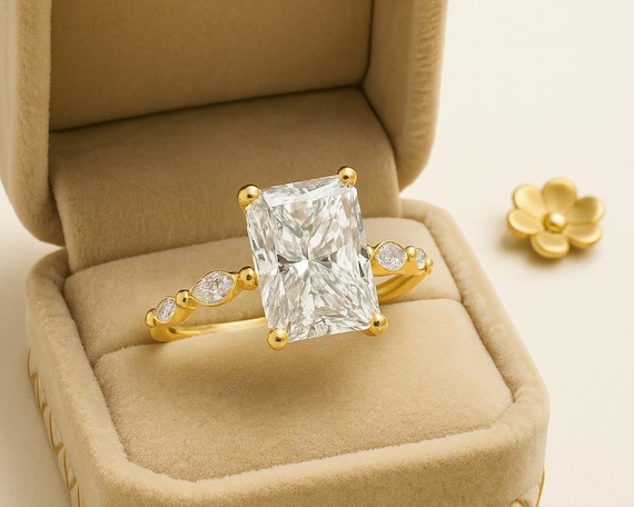 2.50 Carat Radiant Cut Lab Grown Diamond Ring, IGI Certified Lab Diamond Solitaire Engagement Ring VVS2 Clarity, 18K Solid Gold Ring