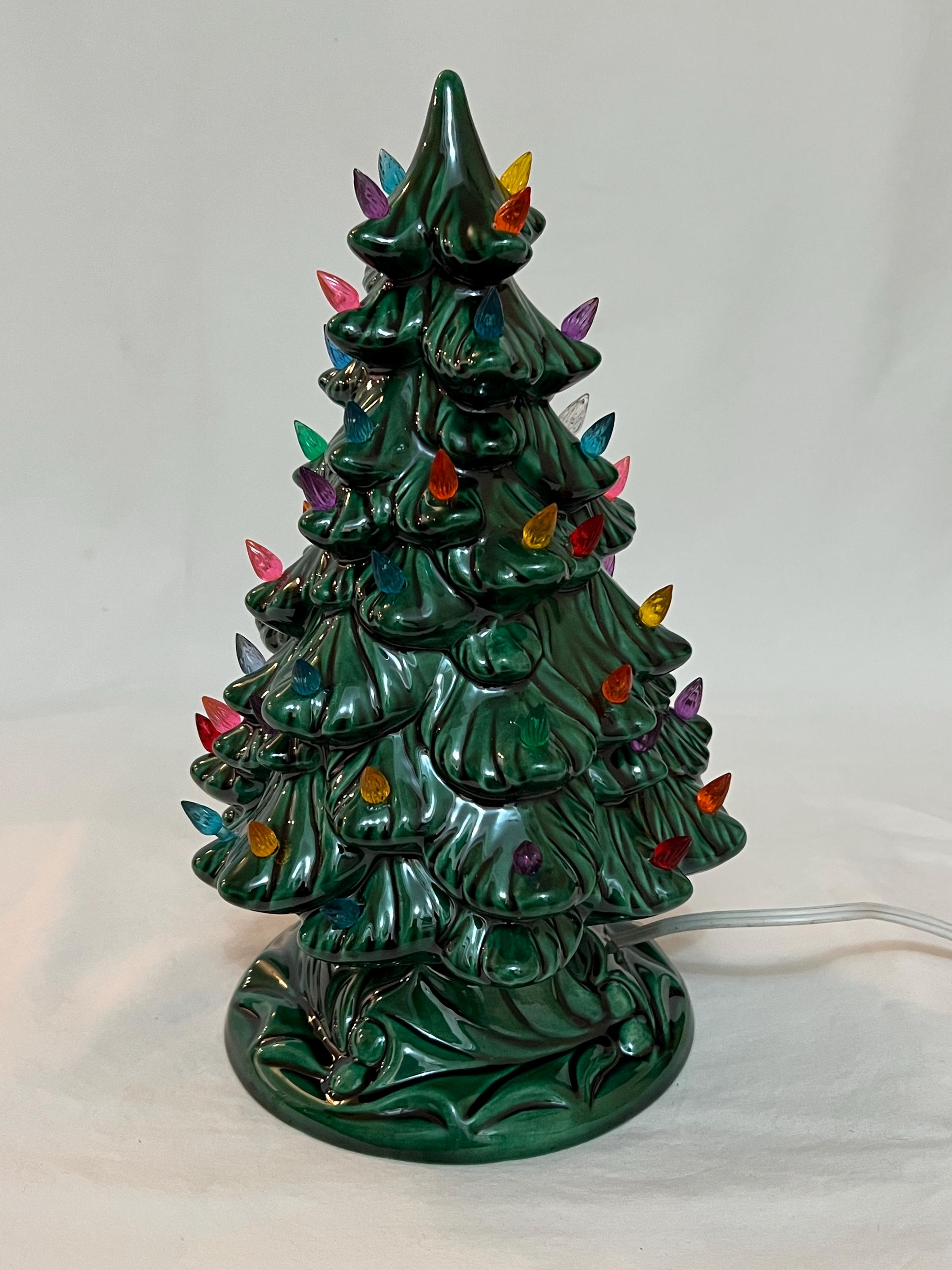 Vintage 1979 Ceramic Light up Removable Ornaments Christmas Tree 9.5 ...