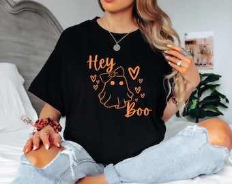 Hey Boo Halloween Ghost T-Shirt | Cute Spooky Season Tee