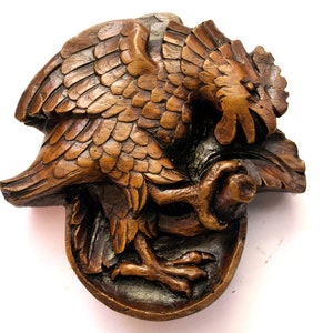 Tupp - Reproduktion av medeltida Misericord-snideri.