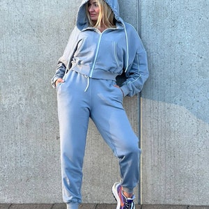 Women&#39;s tracksuit of three-strand fabric/ Gray tracksuit for woman/ Women&#39;s sportswear for fall/ Women&#39;s sport suit for fall.