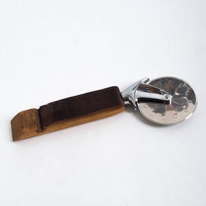 Wine Barrel Pizza Cutter
