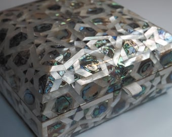 ヴィンテージの中東風象嵌細工木製ジュエリー小物入れ - Etsy 日本