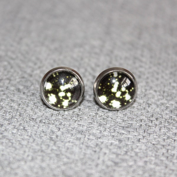 boucles d'oreilles, stud ,puce d'oreille, clou d'oreille, femme, acier inox, noir et blanc, art à porter, cadeau professeur, arts plastiques