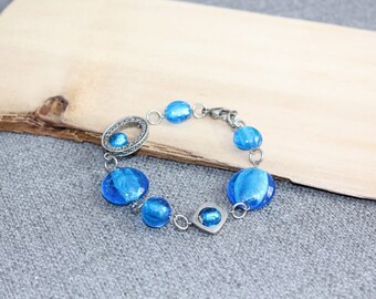 bracelet, bijoux, bracelet bleu, bracelet verre, bleu, verre soufflé, bracelet étain, ajustable, fait à montreal, bijoux fantaisie, quebec