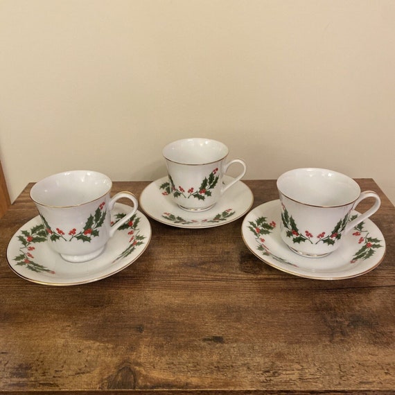 Vintage 1989 Christmas Holly Fine China of Japan Cup Saucer Salad