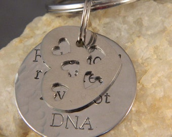 Fatherhood Requires love, not DNA Fathers/Dad Keychain