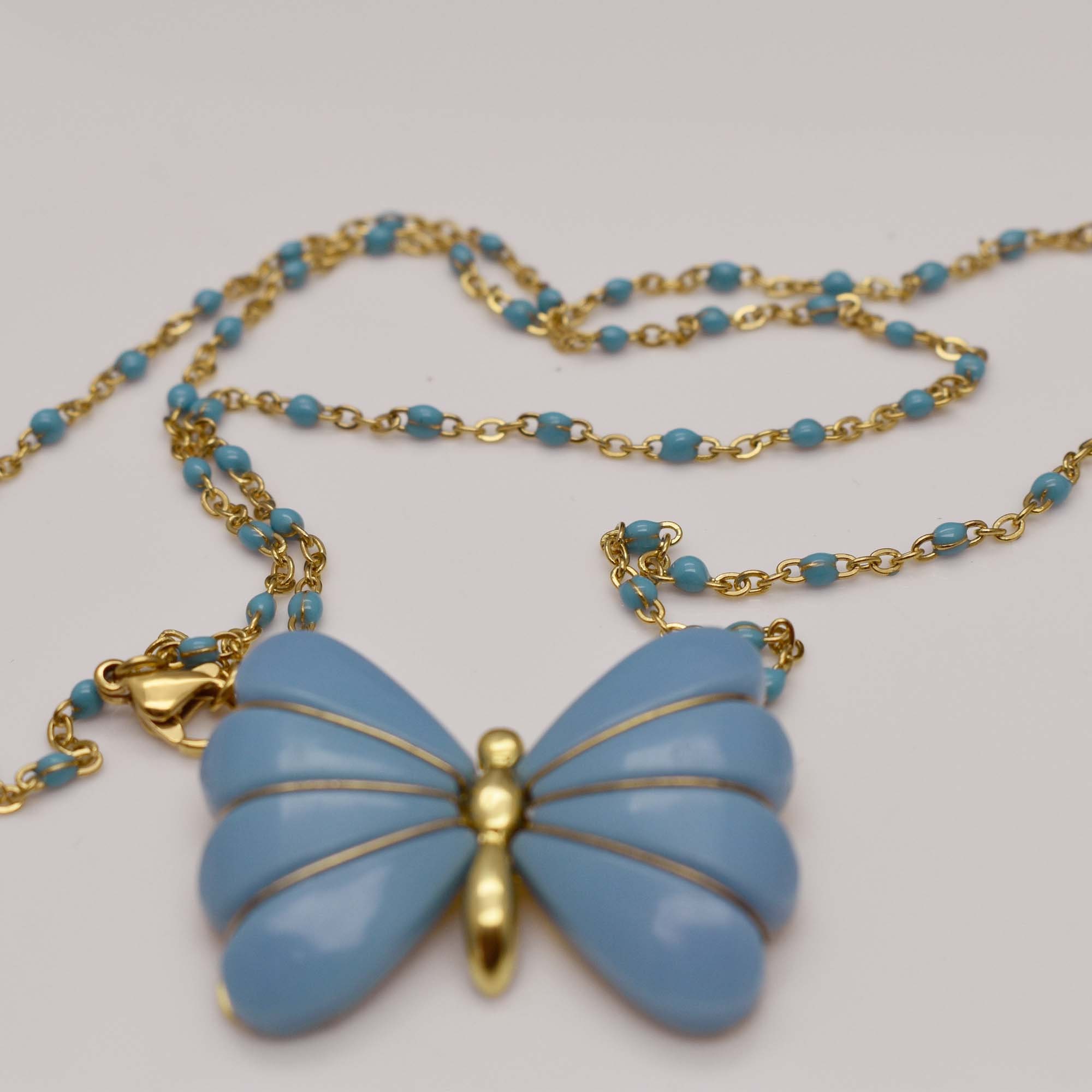 Vintage Blue and Gold Tone Butterfly Necklace Etsy 日本