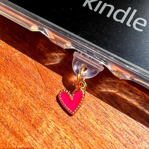 Small Heart Kindle Dust Plug Charm | USB-C or Micro USB Dust Plug | Kindle Accessory | Bookish Gift for Book Lovers | Tech Accessory