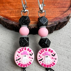 Let’s Go Ghouls Silicone Beaded Keychain Charm | Ghost with Pink Cowboy Hat | Cute Halloween Accessory | Spooky Halloween Gift for Her